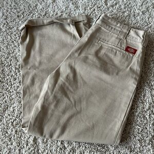 WOMEN’S DICKIES PANTS